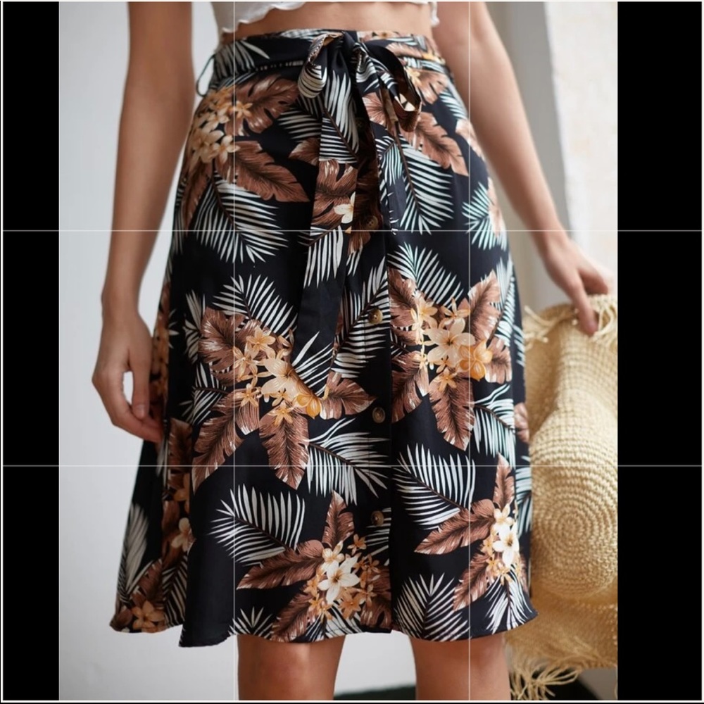 SHEIN Tropical Print Skirt